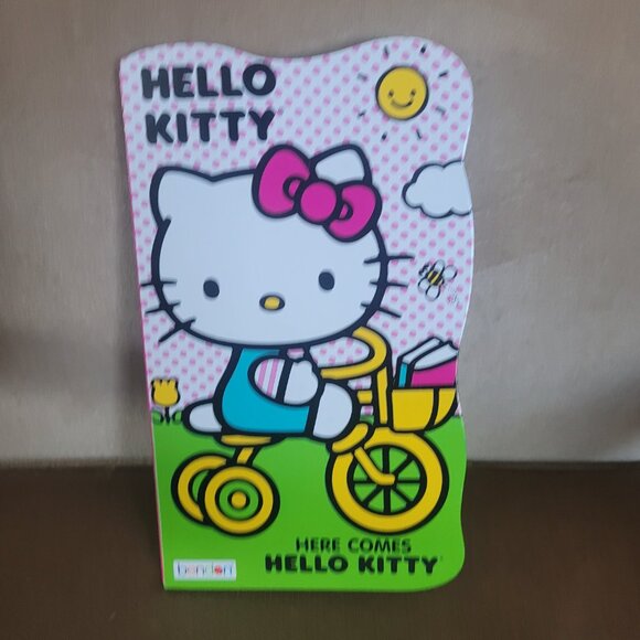 Hello Kitty Board Book Lot #4 - Picture 12 of 12
